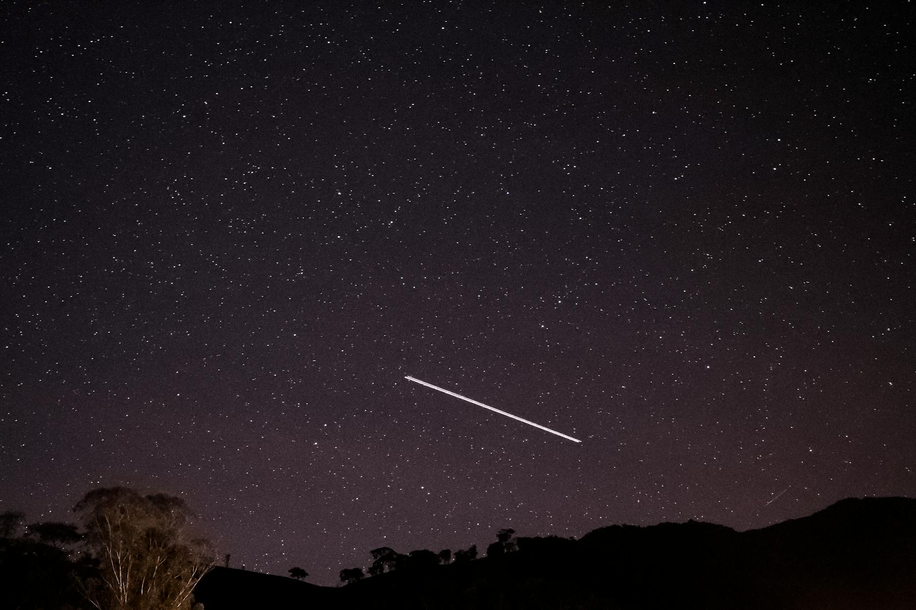 Meteor streaked across NJ’s sky Tuesday afternoon